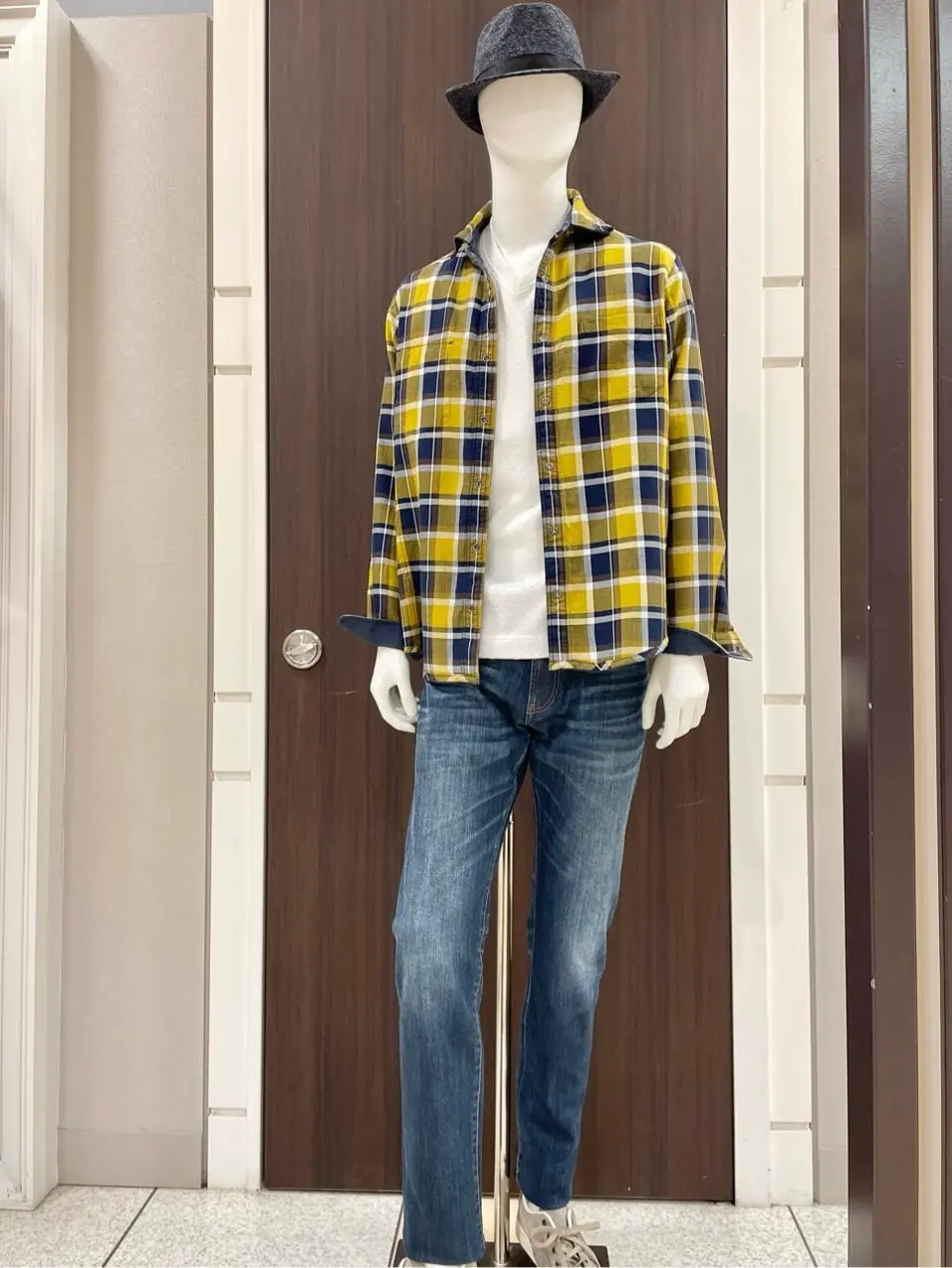 JOSEPH ABBOUD 松山 コーディネート画像