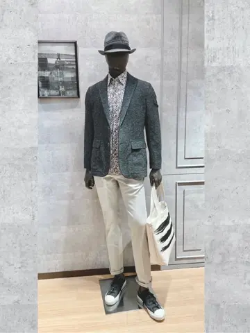 JOSEPH ABBOUD 二澤 コーディネート画像