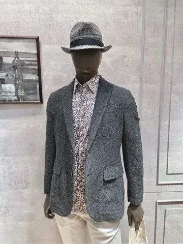 JOSEPH ABBOUD 二澤 コーディネート画像