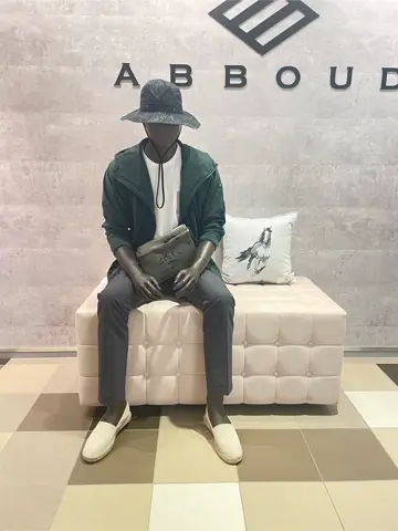 JOSEPH ABBOUD 東　 コーディネート画像