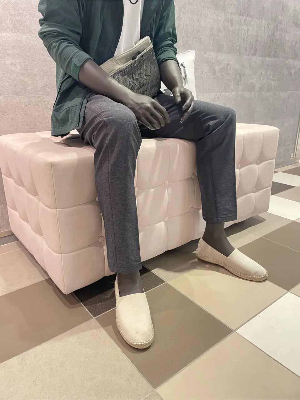 JOSEPH ABBOUD 東　 コーディネート画像