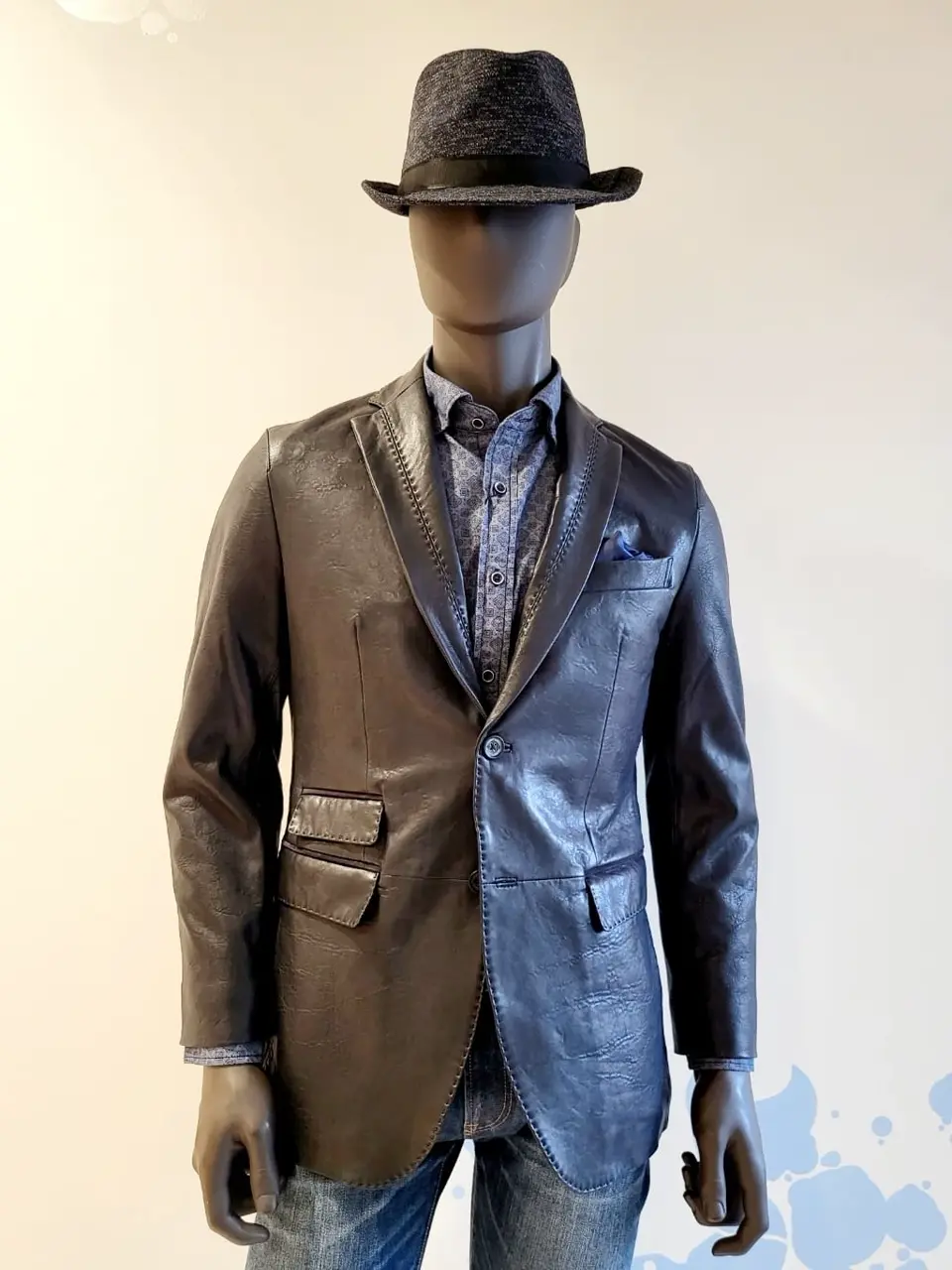 JOSEPH ABBOUD 亀井 コーディネート画像