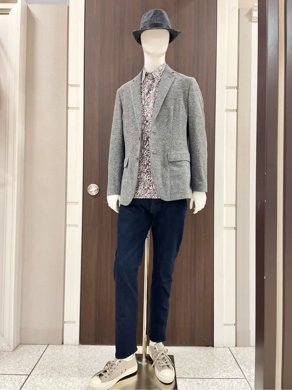 JOSEPH ABBOUD 松山 コーディネート画像