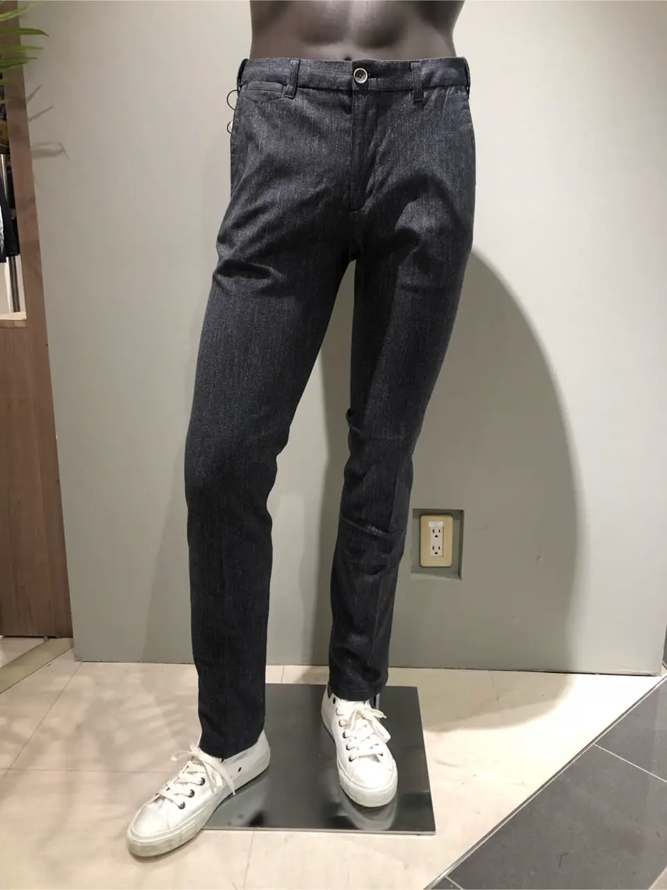 JOSEPH ABBOUD 川田 コーディネート画像