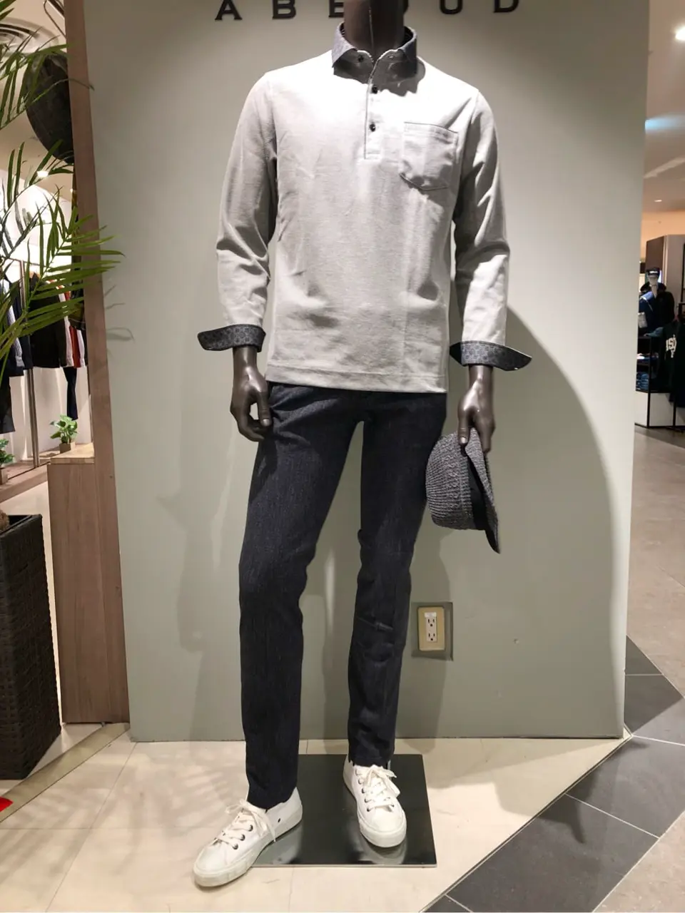 JOSEPH ABBOUD 川田 コーディネート画像