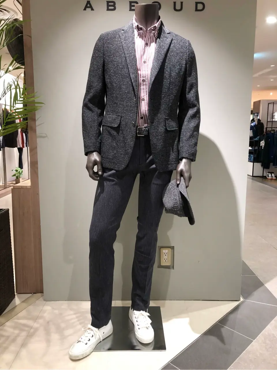 JOSEPH ABBOUD 川田 コーディネート画像