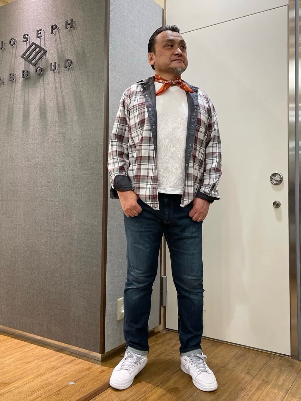 JOSEPH ABBOUD 辰見 コーディネート画像