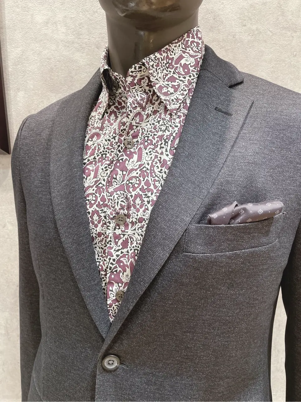 JOSEPH ABBOUD 二澤 コーディネート画像