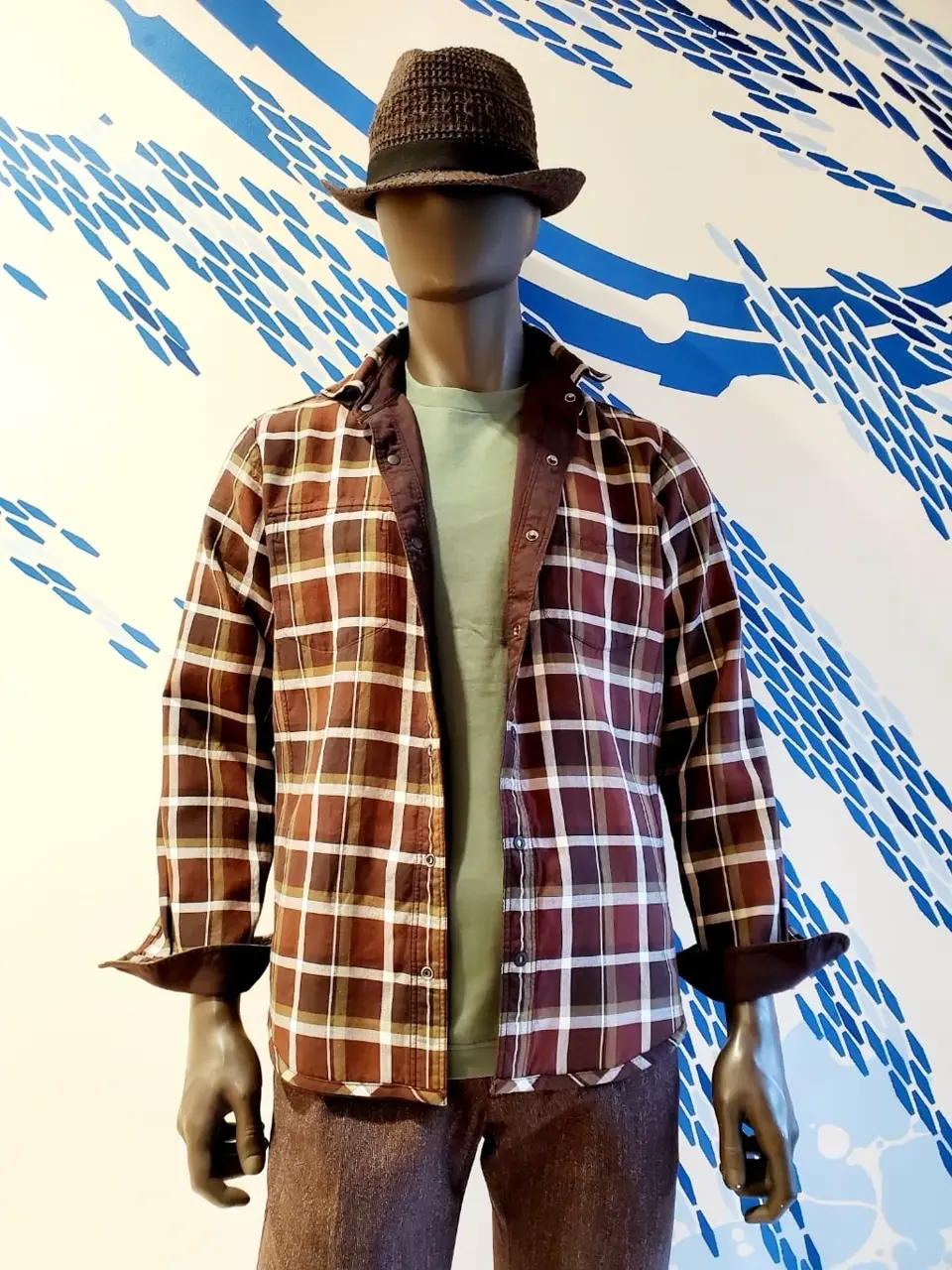 JOSEPH ABBOUD 亀井 コーディネート画像