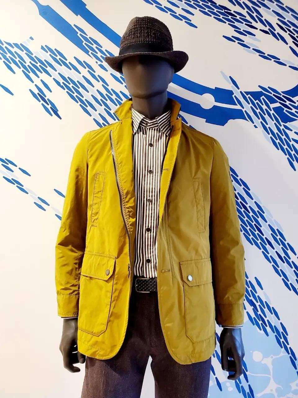 JOSEPH ABBOUD 亀井 コーディネート画像