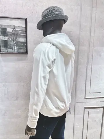 JOSEPH ABBOUD 二澤 コーディネート画像