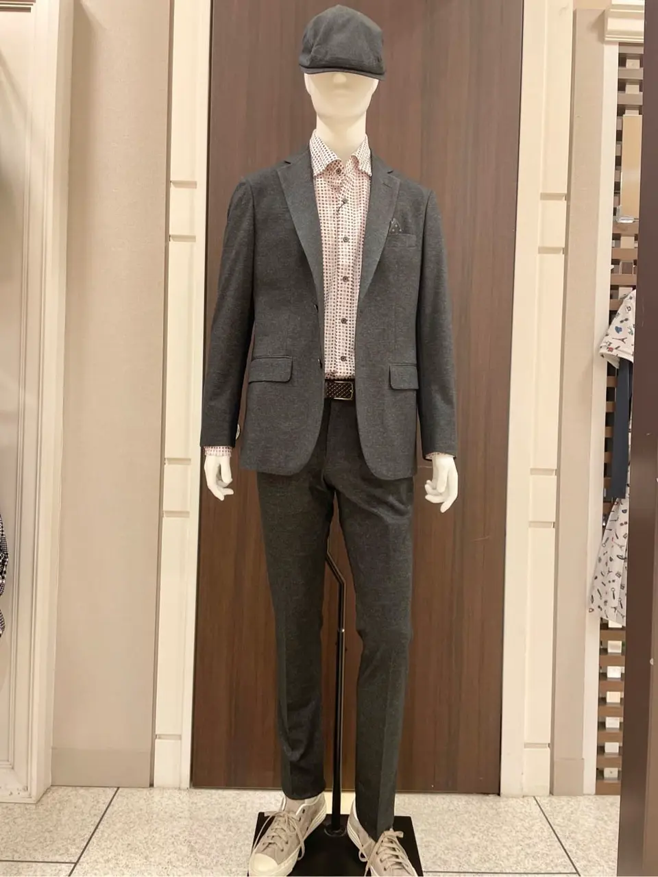 JOSEPH ABBOUD 松山 コーディネート画像