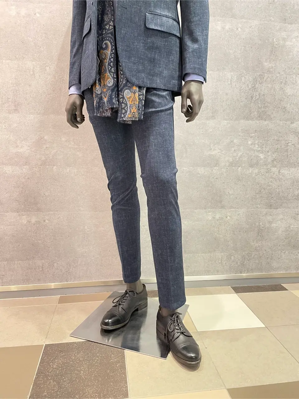 JOSEPH ABBOUD 東　 コーディネート画像