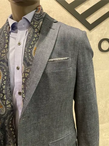 JOSEPH ABBOUD 東　 コーディネート画像