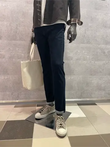 JOSEPH ABBOUD 東　 コーディネート画像