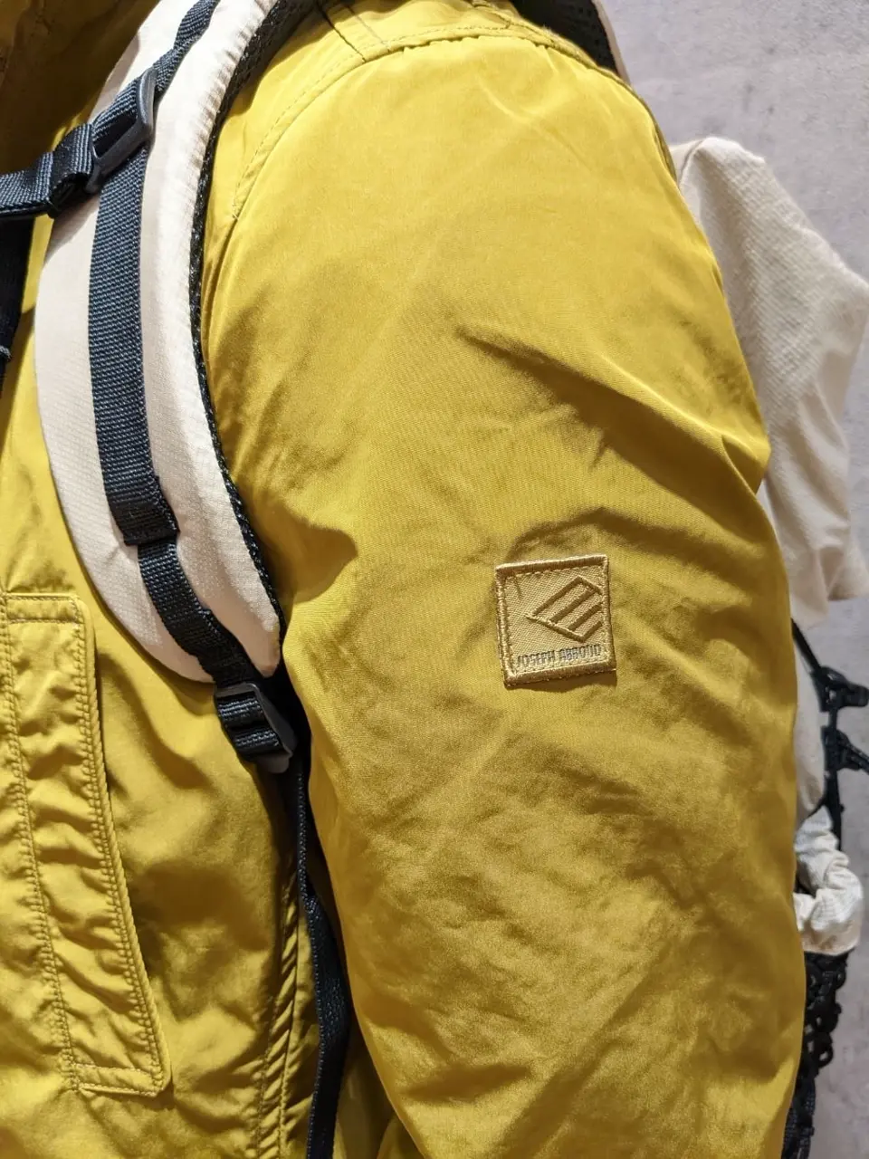 JOSEPH ABBOUD 大久 コーディネート画像