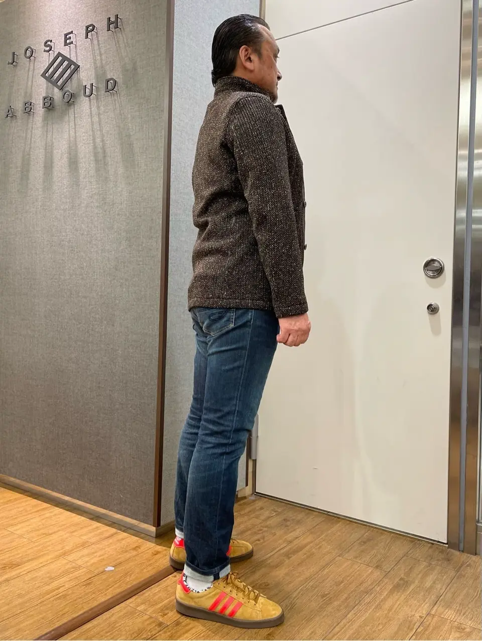 JOSEPH ABBOUD 辰見 コーディネート画像