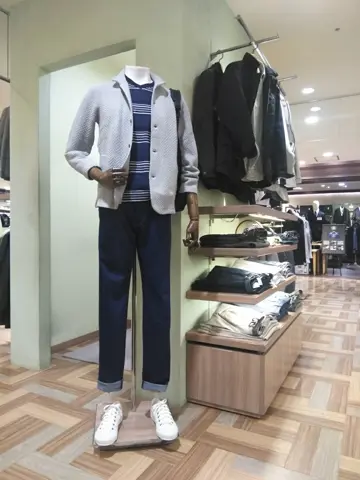 JOSEPH ABBOUD 森部 コーディネート画像