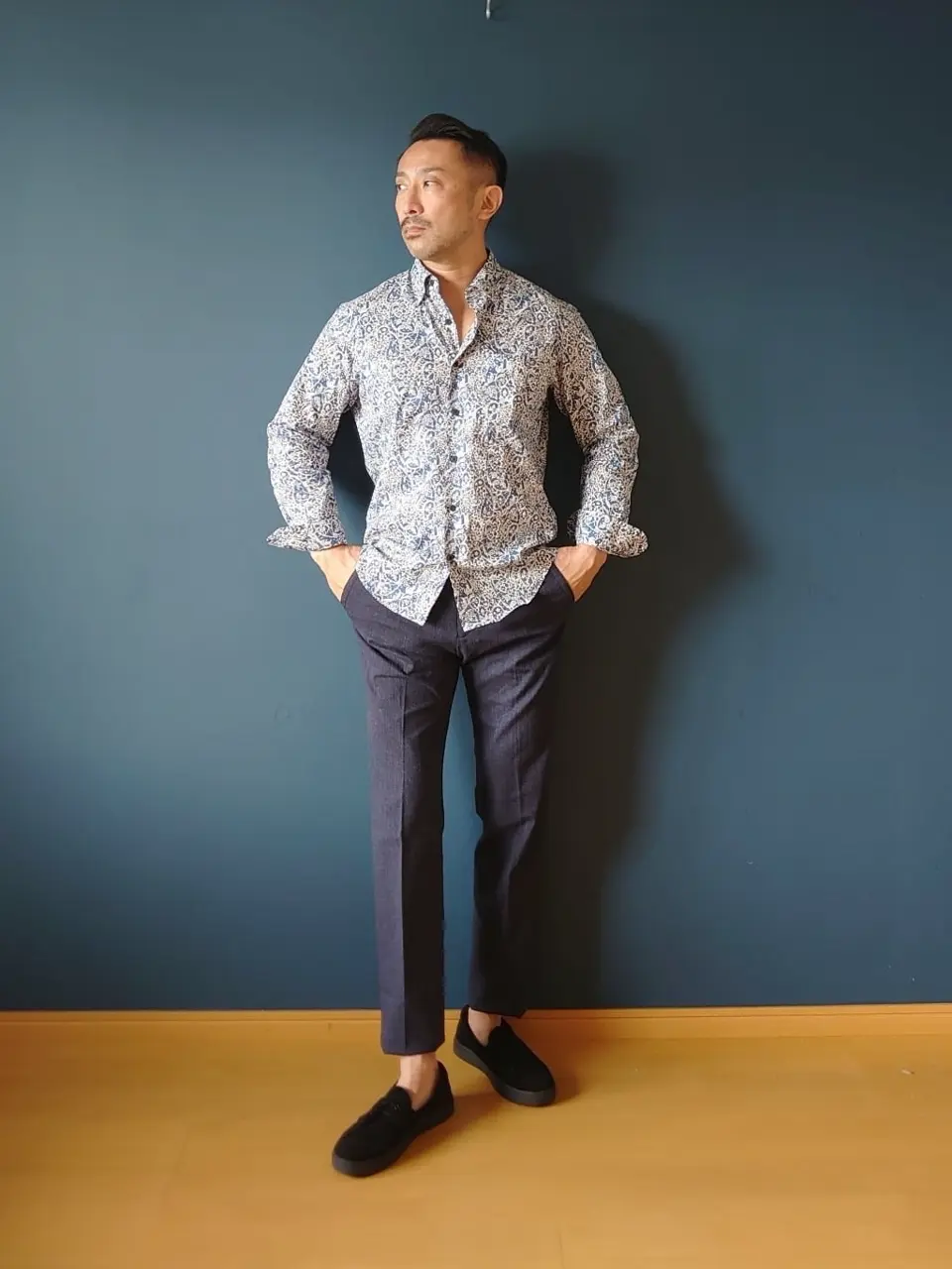 JOSEPH ABBOUD 安東 コーディネート画像