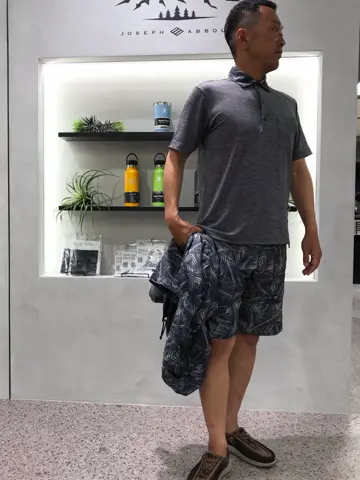 JOSEPH ABBOUD 佐藤 コーディネート画像