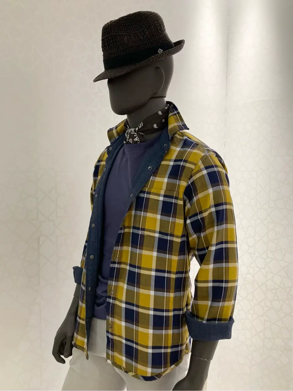 JOSEPH ABBOUD 石川 コーディネート画像