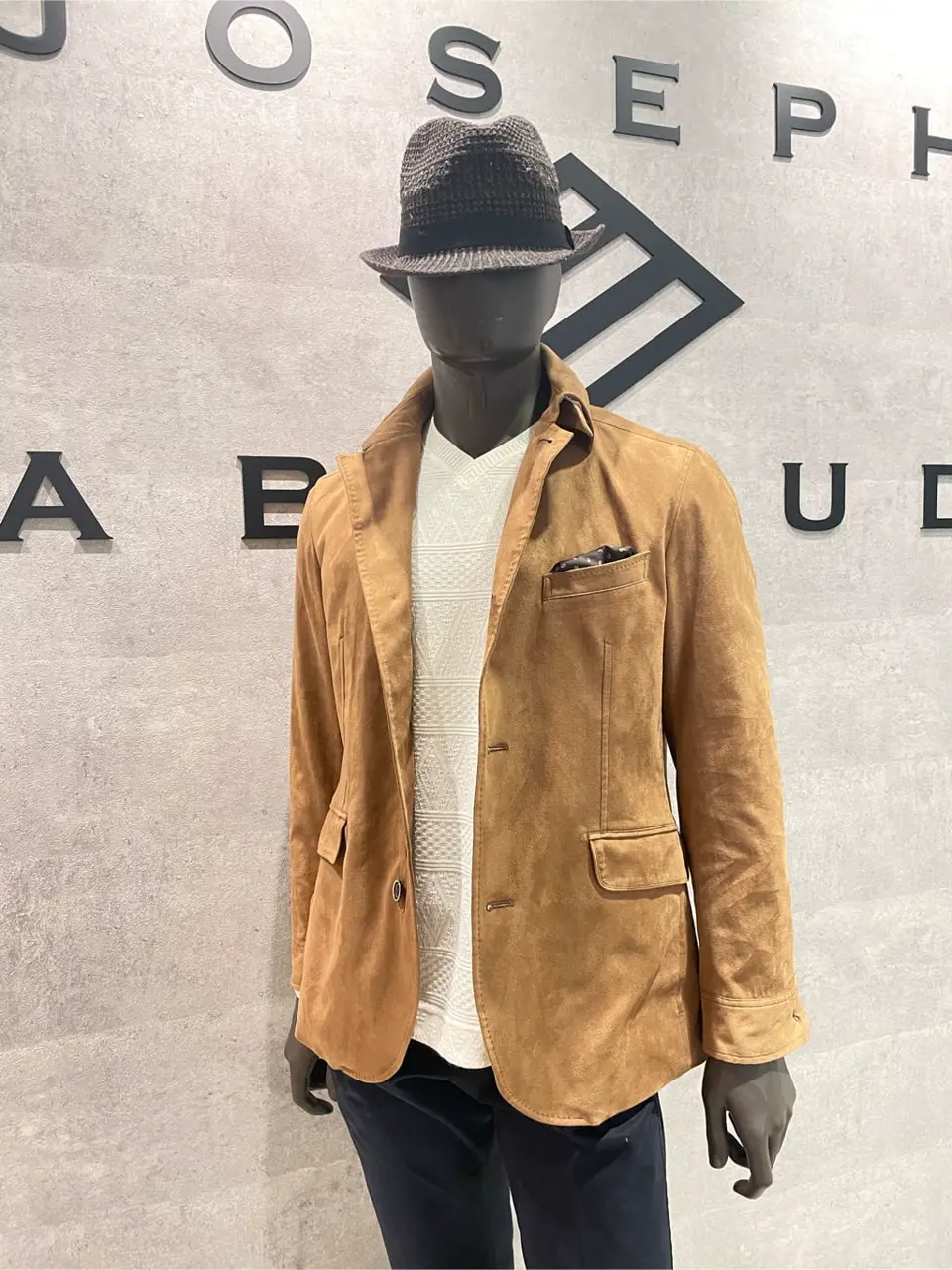 JOSEPH ABBOUD 東　 コーディネート画像