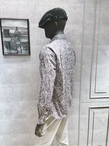 JOSEPH ABBOUD 二澤 コーディネート画像