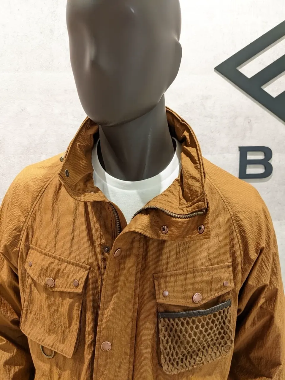 JOSEPH ABBOUD 大久 コーディネート画像