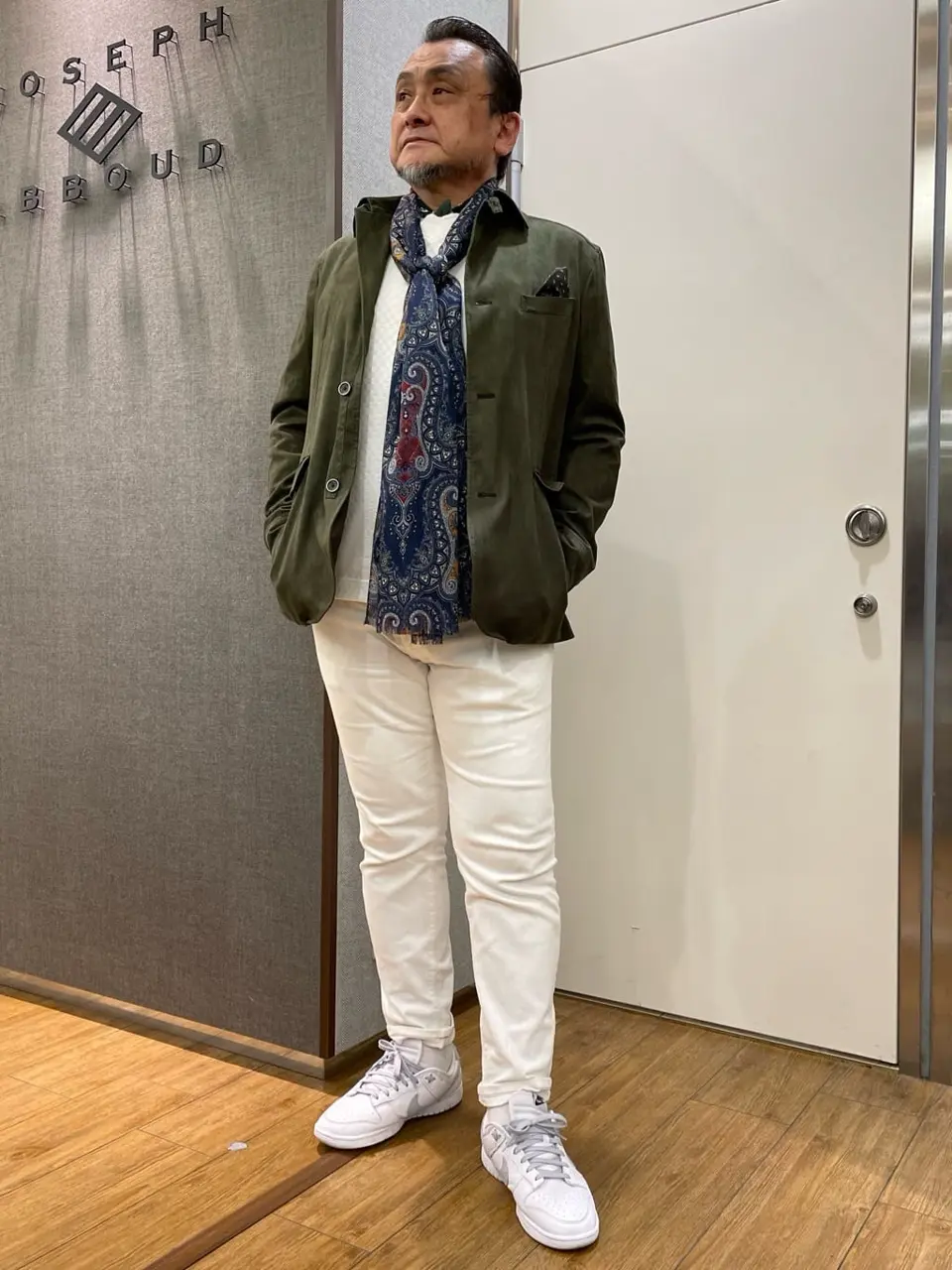 JOSEPH ABBOUD 辰見 コーディネート画像