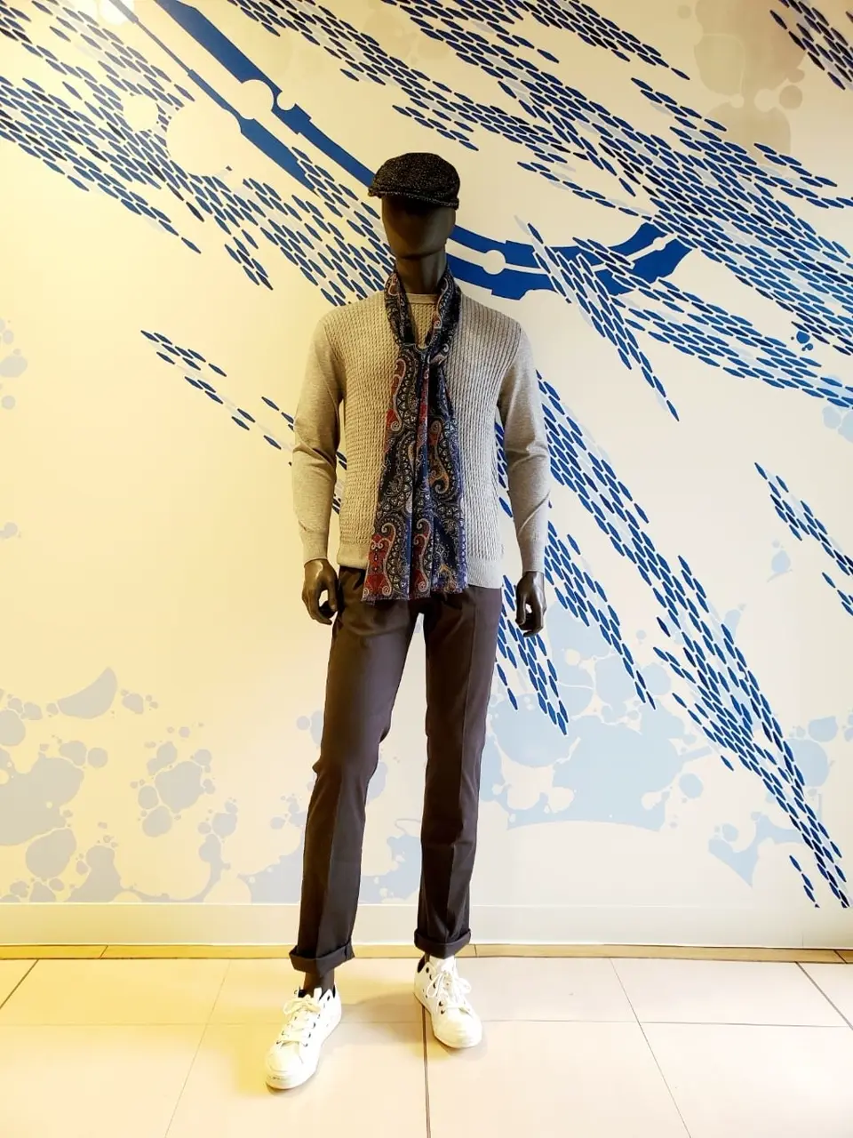  亀井 コーディネート画像