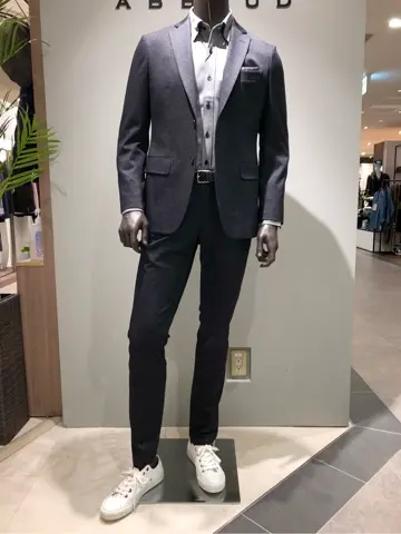 JOSEPH ABBOUD 川田 コーディネート画像