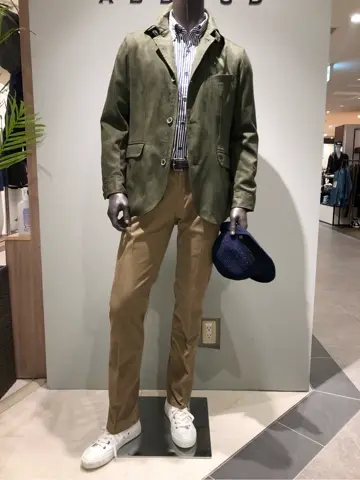 JOSEPH ABBOUD 川田 コーディネート画像