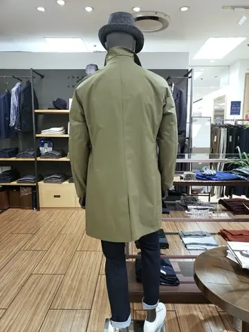 JOSEPH ABBOUD 中西 コーディネート画像