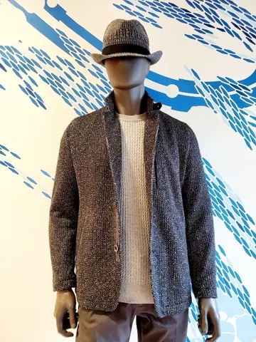 JOSEPH ABBOUD 亀井 コーディネート画像