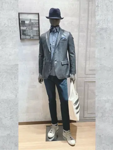 JOSEPH ABBOUD 二澤 コーディネート画像