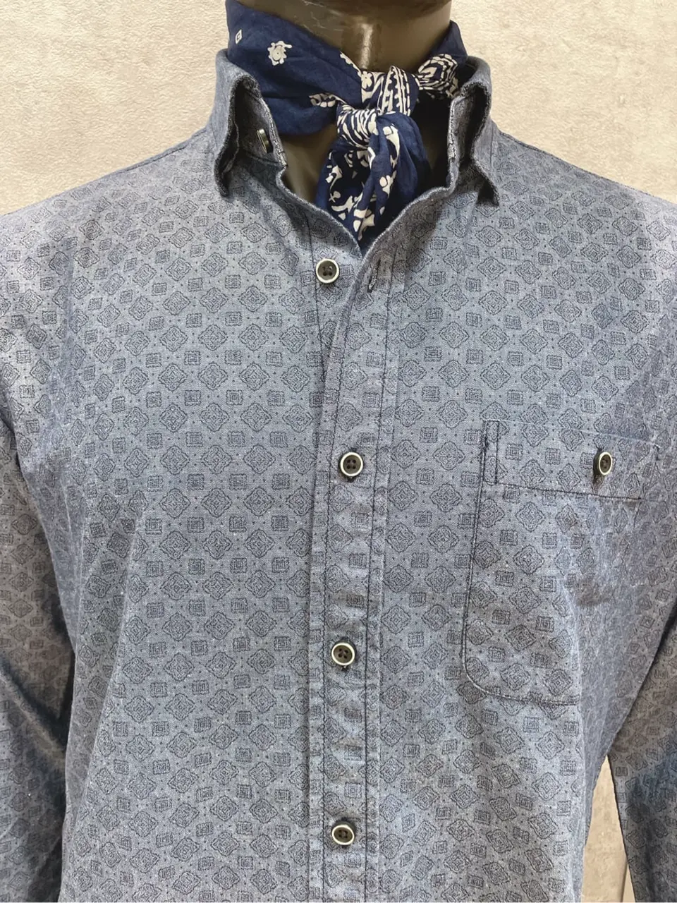 JOSEPH ABBOUD 二澤 コーディネート画像