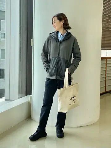 JOSEPH ABBOUD たかい　かおり コーディネート画像