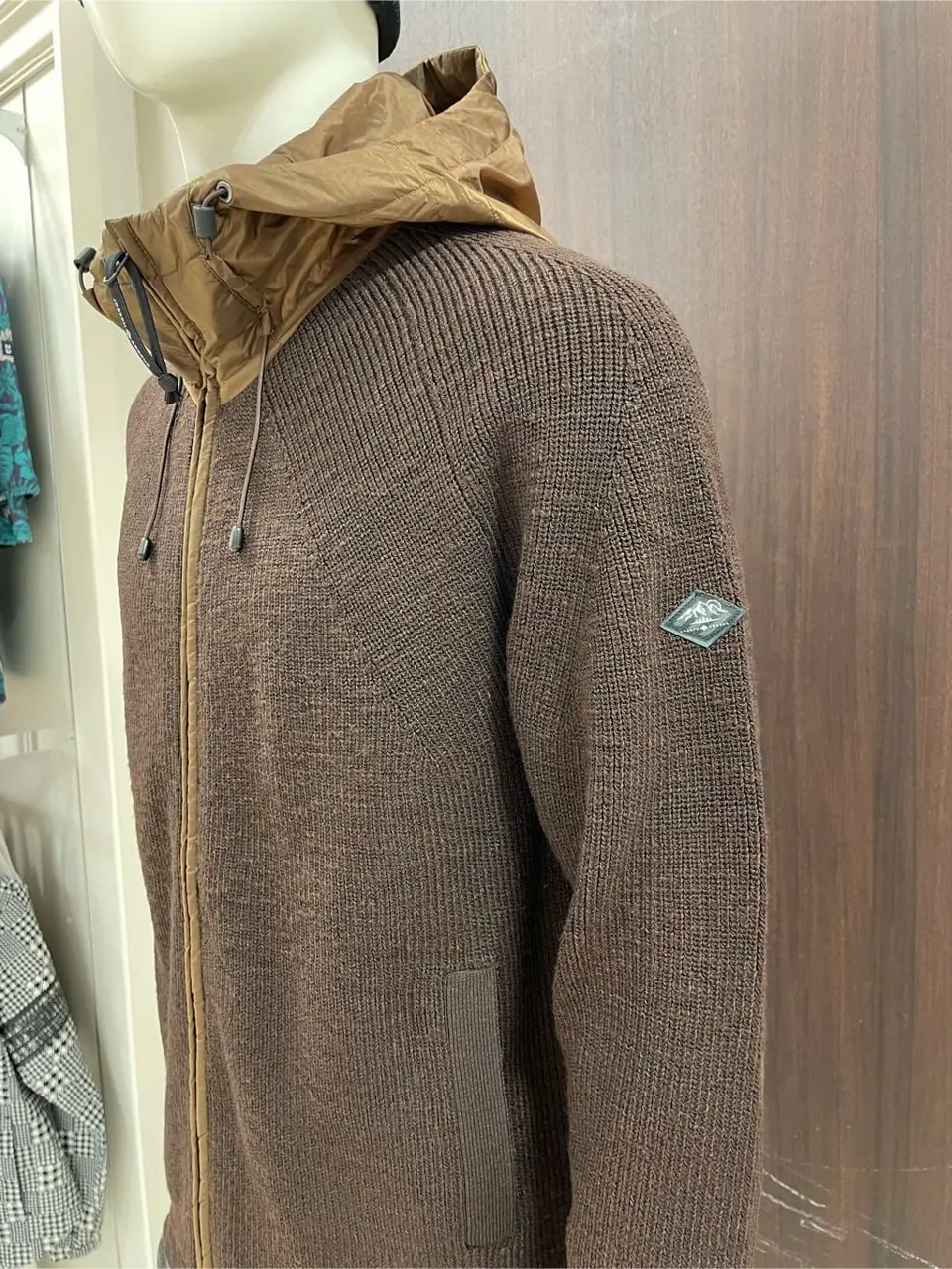 JOSEPH ABBOUD 松山 コーディネート画像