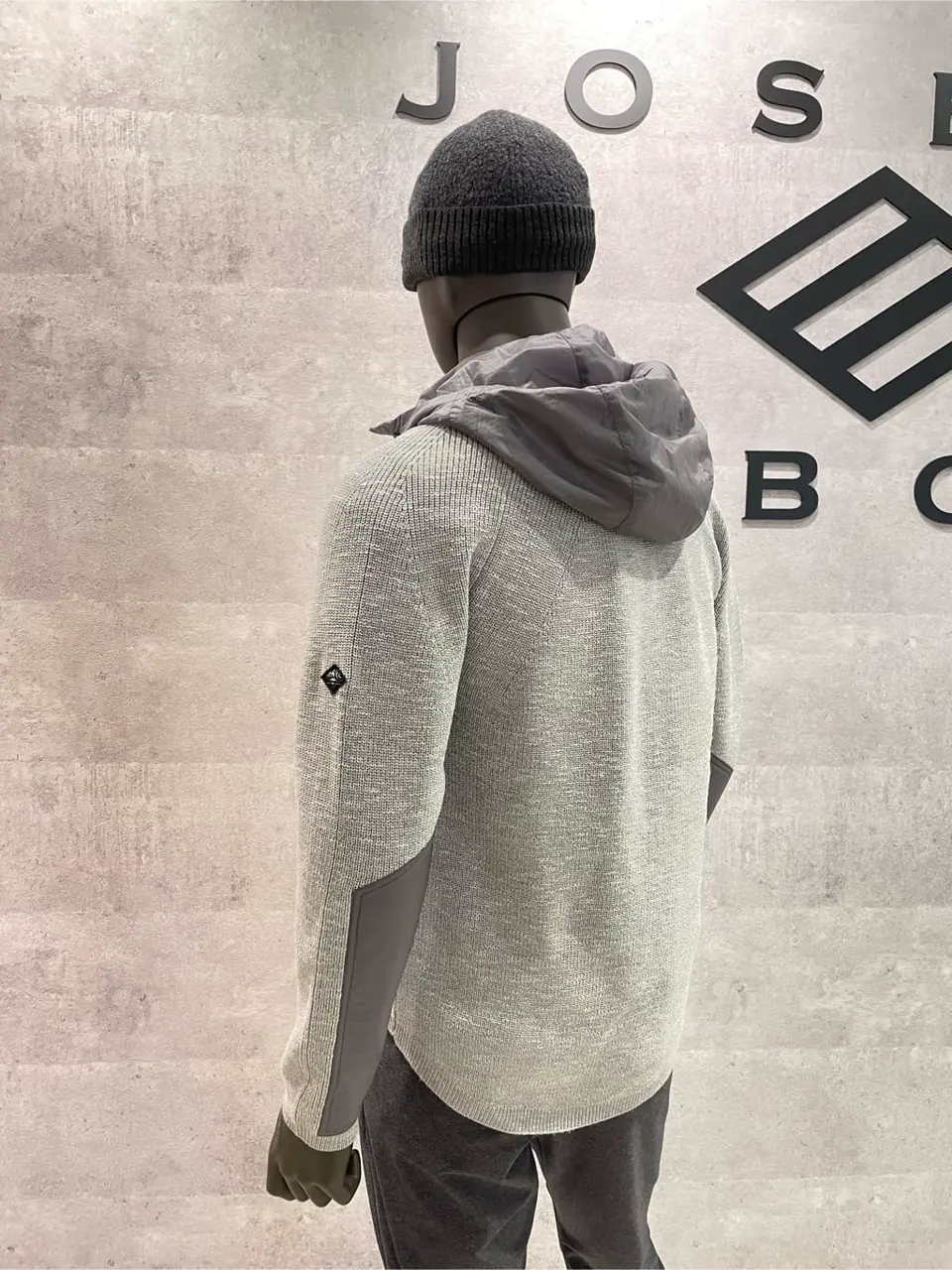 JOSEPH ABBOUD 東　 コーディネート画像