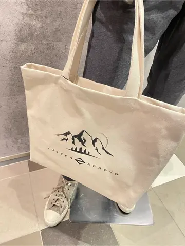 JOSEPH ABBOUD 東　 コーディネート画像