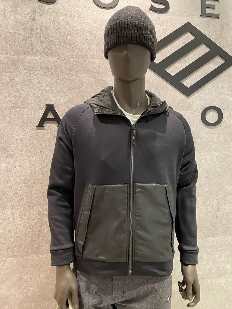 JOSEPH ABBOUD 東　 コーディネート画像