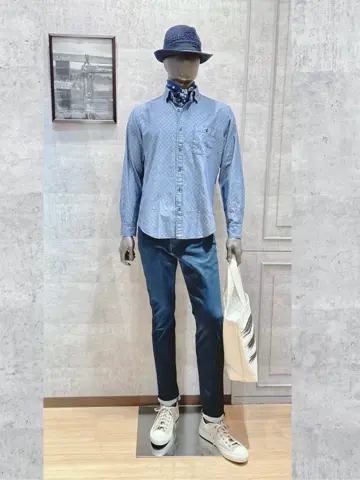 JOSEPH ABBOUD 二澤 コーディネート画像