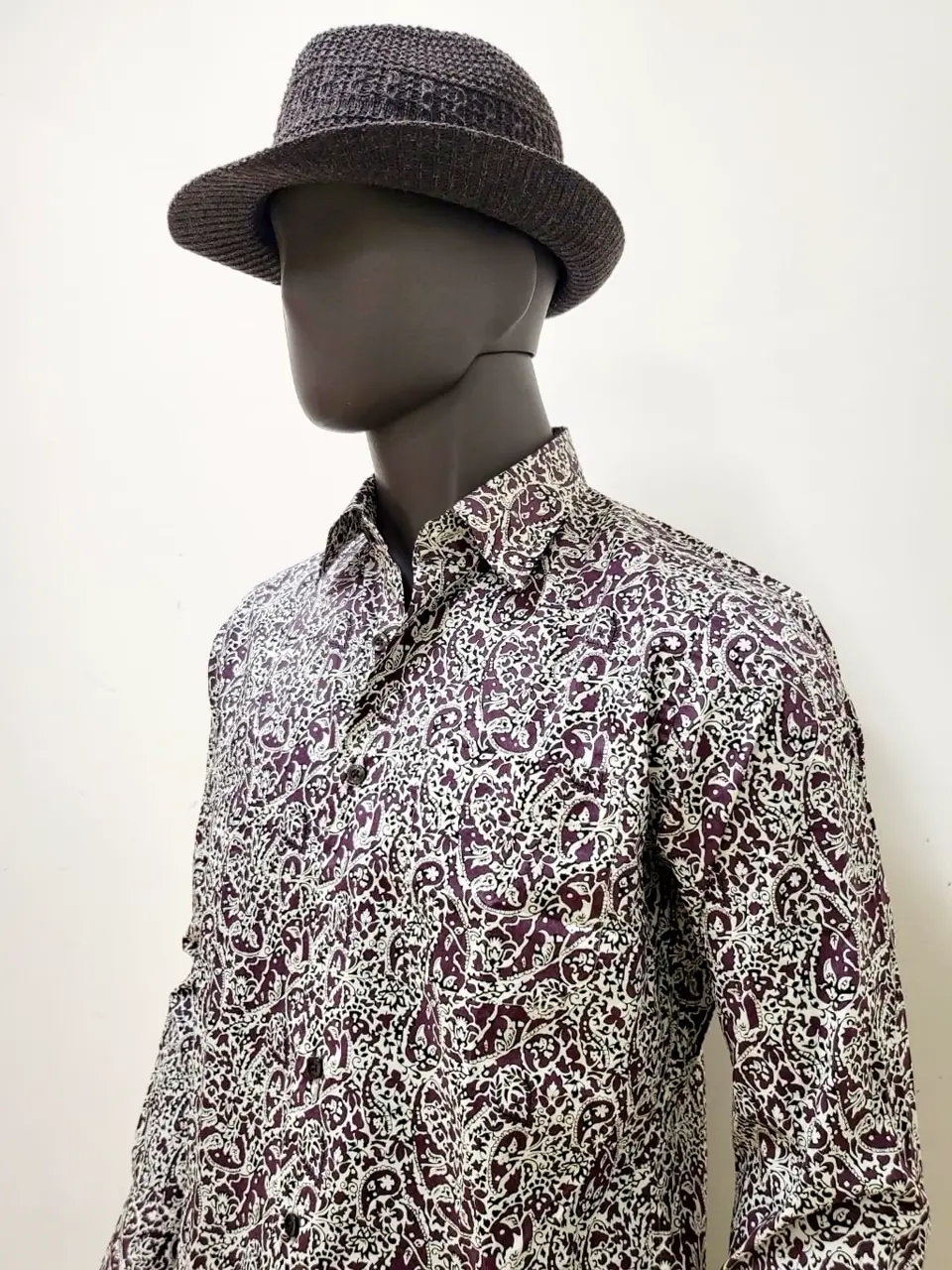 JOSEPH ABBOUD 亀井 コーディネート画像