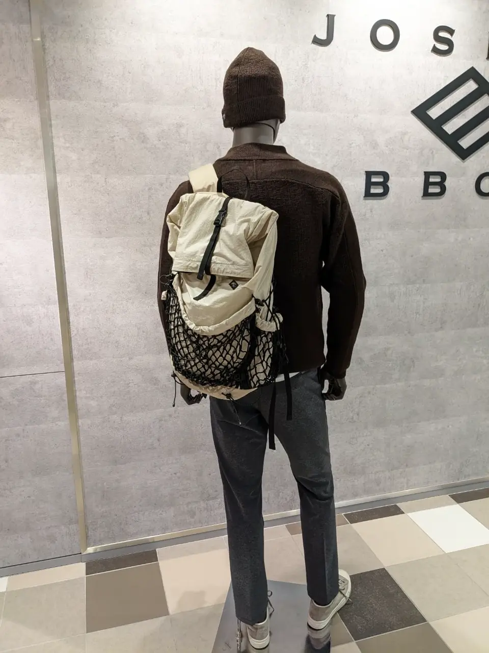 JOSEPH ABBOUD 大久 コーディネート画像