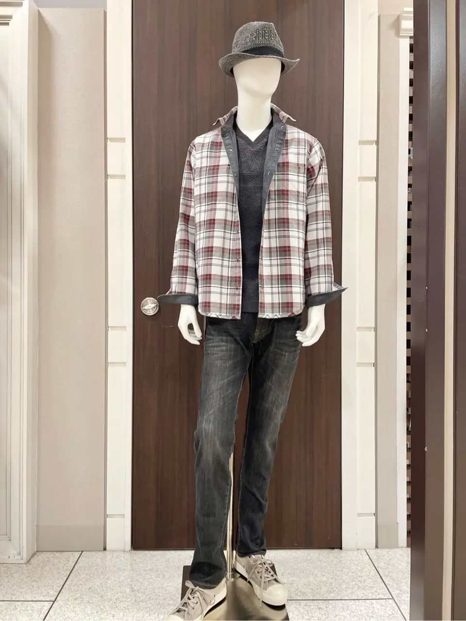 JOSEPH ABBOUD 松山 コーディネート画像