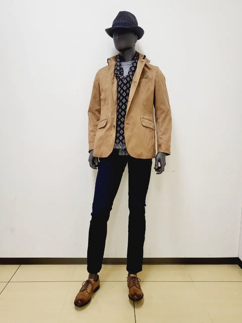  亀井 コーディネート画像