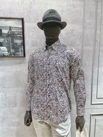 JOSEPH ABBOUD 二澤 コーディネート画像