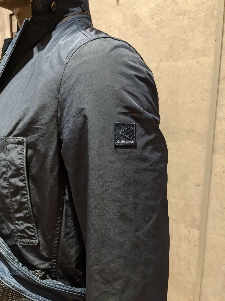 JOSEPH ABBOUD 大久 コーディネート画像