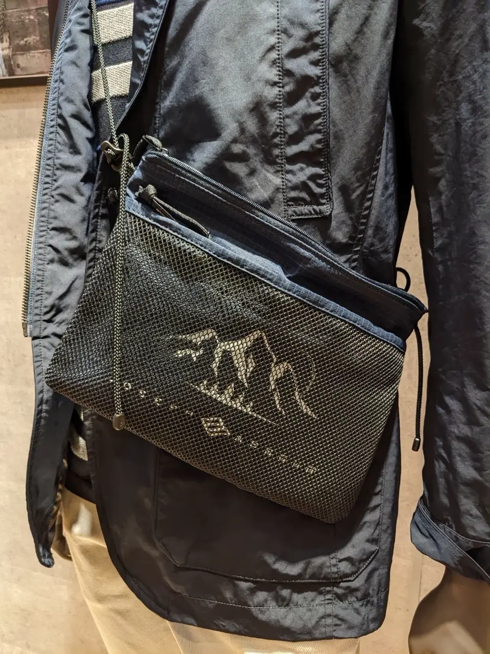 JOSEPH ABBOUD 大久 コーディネート画像