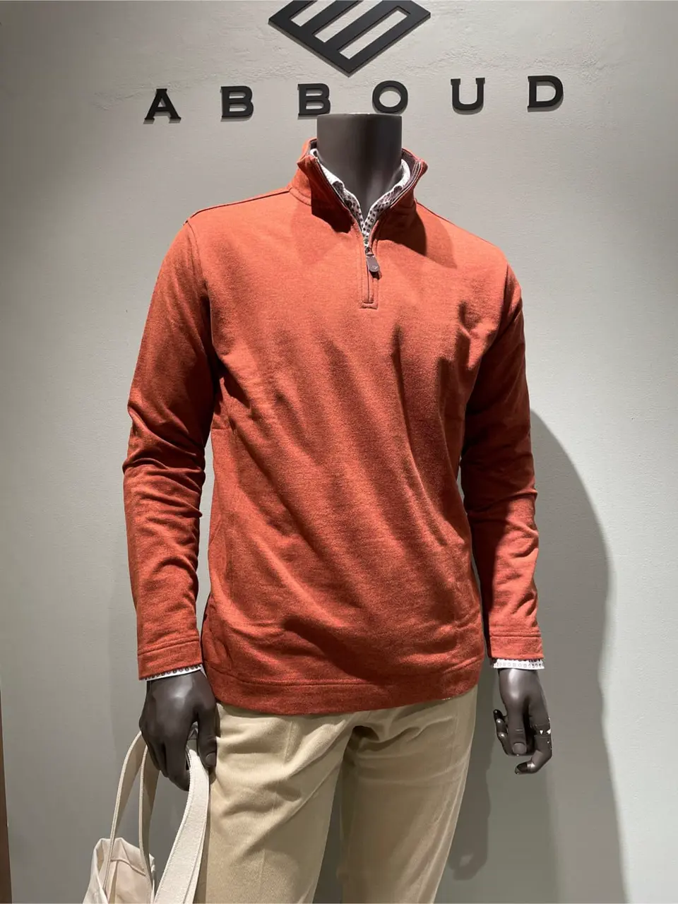 JOSEPH ABBOUD 伊津野 コーディネート画像